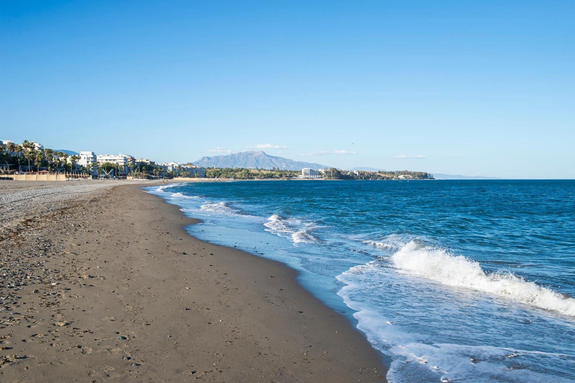 Los Aticos Estepona Esterno foto