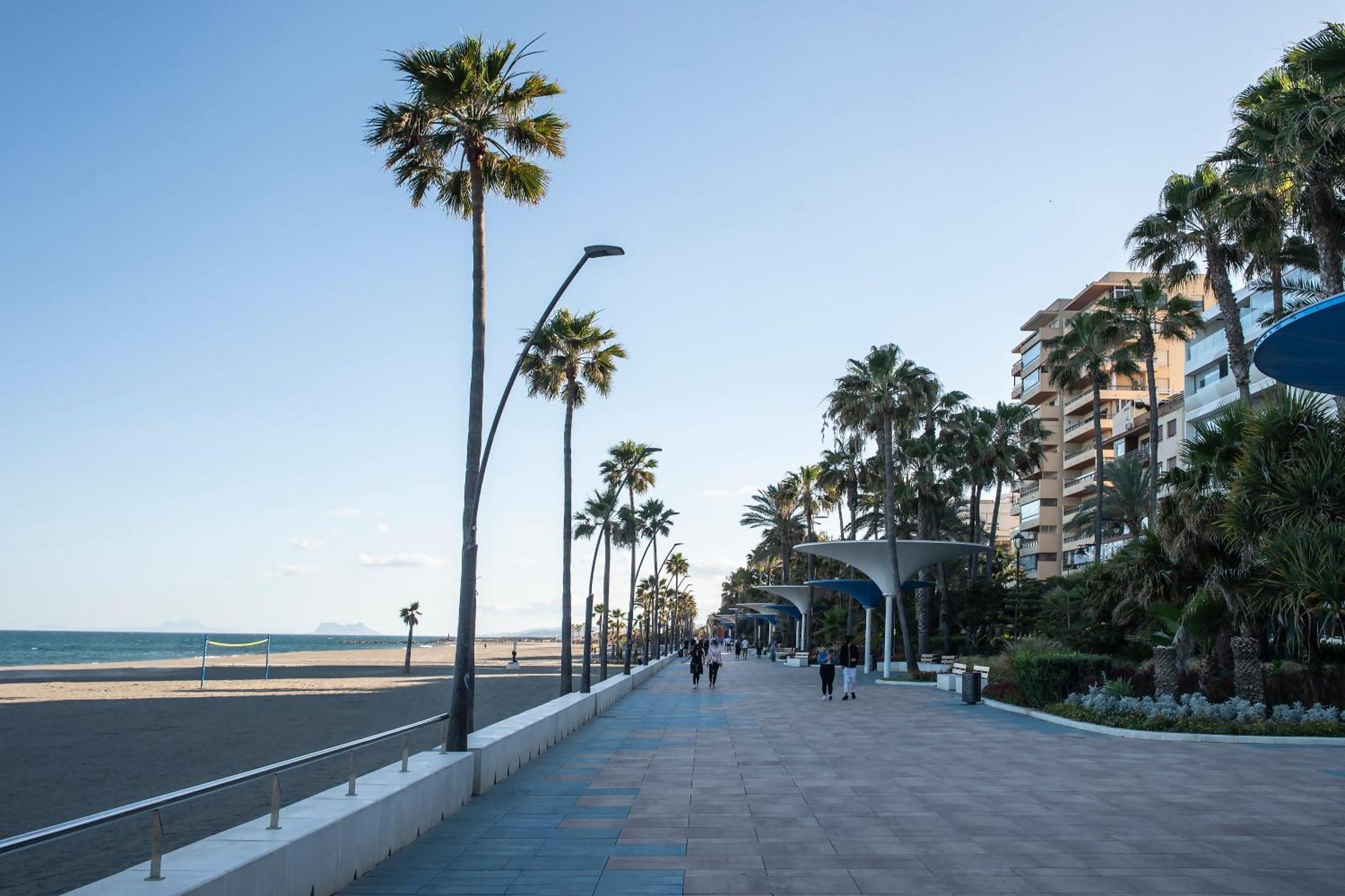 Los Aticos Estepona Esterno foto